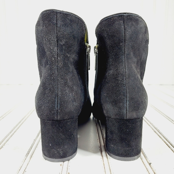 Aquatalia Black Suede Notched Block Heel Side Zip Ankle Boots M492 - Picture 6 of 12